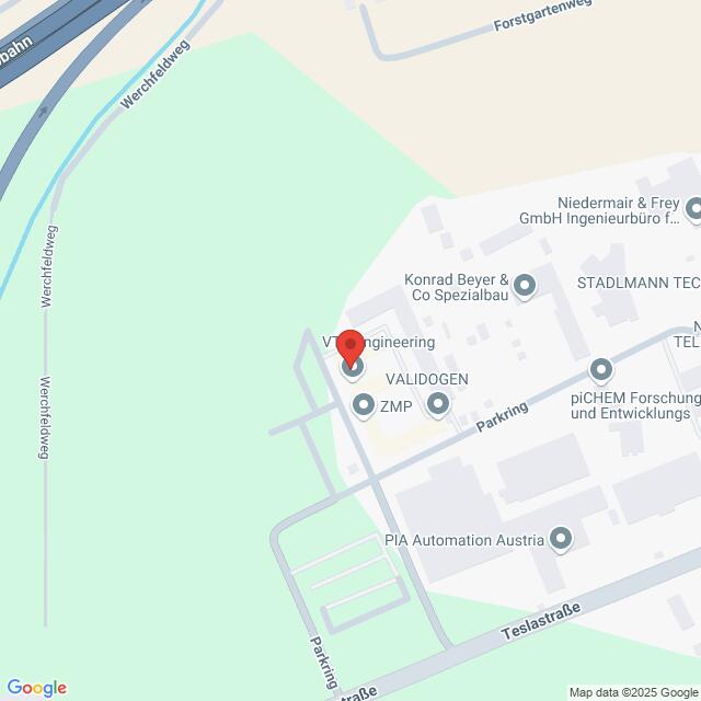 meinkarrierestart.at Eine Karte zeigt den Standort von VOG Engineering und umliegenden Unternehmen in der Teslastraße in einem Industriegebiet mit markierten Parkflächen.