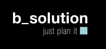 meinkarrierestart.at Weißer Text "b_solution" mit dem Slogan "just plan it" und einem hellblauen Quadrat auf schwarzem Hintergrund.