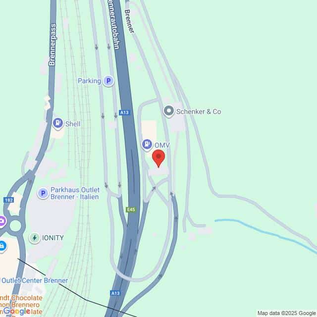 meinkarrierestart.at Eine Karte, die den Standort der OMV in der Nähe der Brennerautobahn zeigt, mit nahe gelegenen Parkplätzen, Tankstellen und dem Outlet Center Brenner.