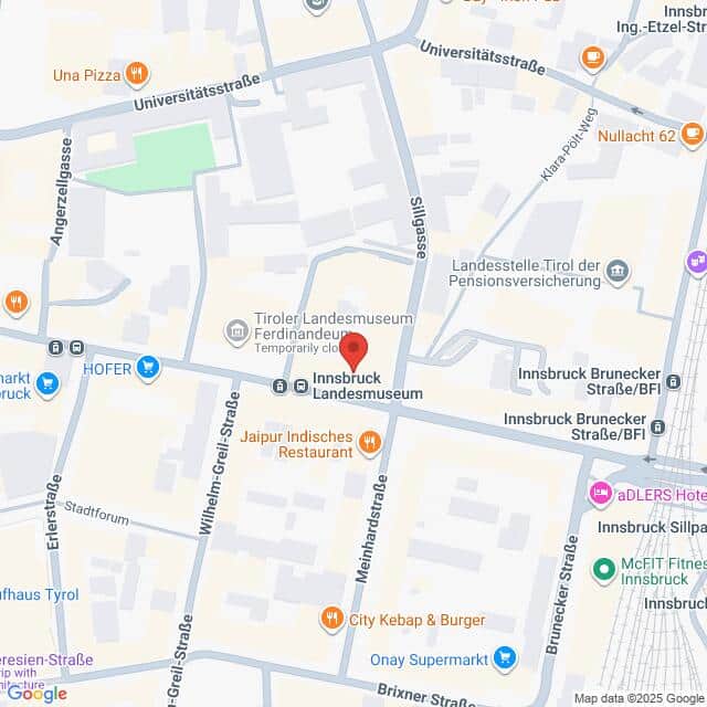 meinkarrierestart.at Karte der Umgebung des Tiroler Landesmuseums in Innsbruck, Österreich, mit Beschriftung der umliegenden Straßen, Restaurants und Geschäfte.